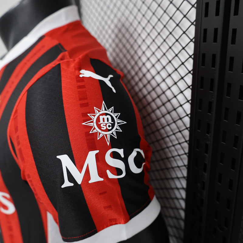 Camisa AC Milan I 24/25 - Jogador Masculina - Vermelha e preta