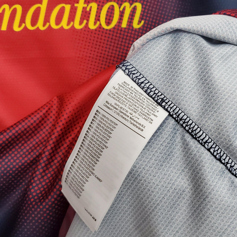 Camisa Retrô FC Barcelona I 12/13 - Masculina - Azul com detalhes em vermelho