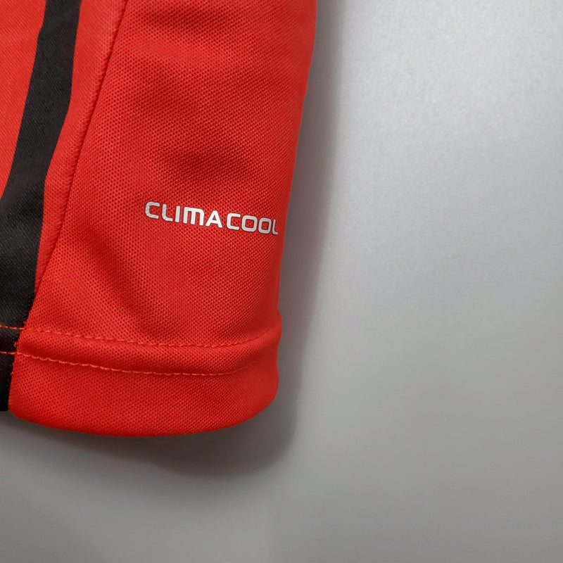 Camisa AC Milan Retrô 2011/2012 Vermelha e Preta - Home