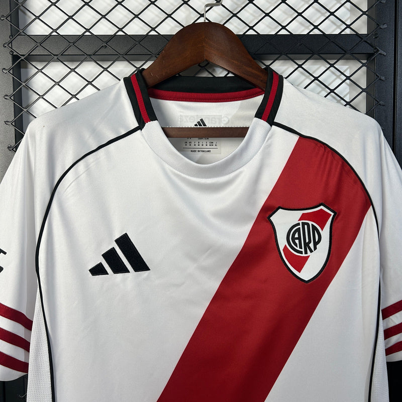 Camisa River Plate I 25/26 - Torcedor Masculina - Branca com detalhes em vermelho