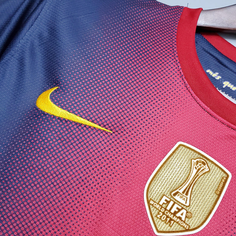 Camisa Retrô FC Barcelona I 12/13 - Masculina - Azul com detalhes em vermelho