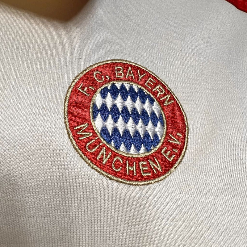 Camisa Bayern de Munique Third 24/25 - Torcedor Masculina - Bege