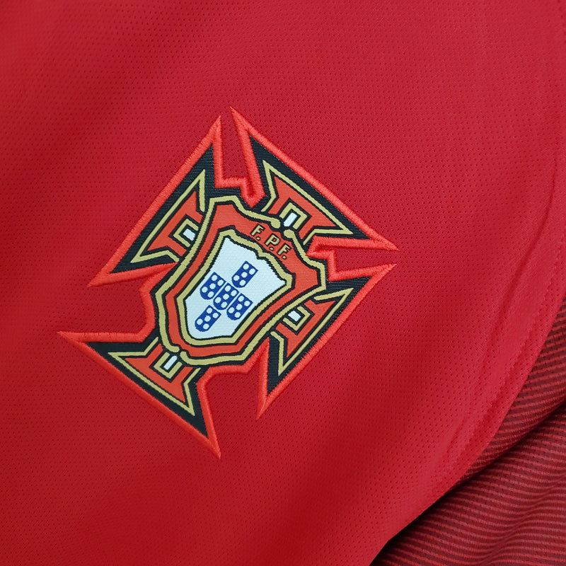 Camisa Retrô Seleção Portugal 2016/17 Home