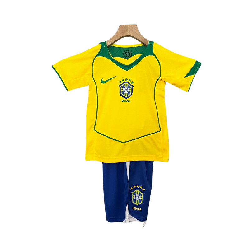 Kit Infantil Brasil Retro 2004 Verde e Amarelo