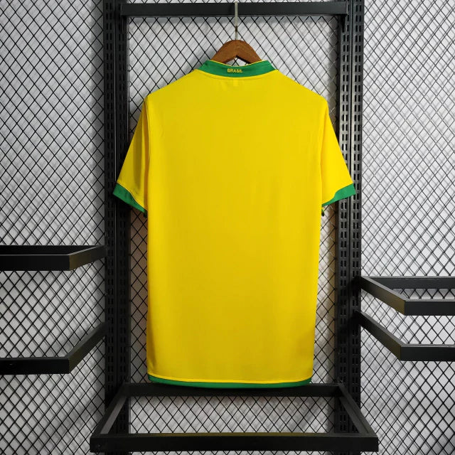 Camisa Retrô  Seleção Brasileira 2006 Home - Torcedor Masculina - Amarelo