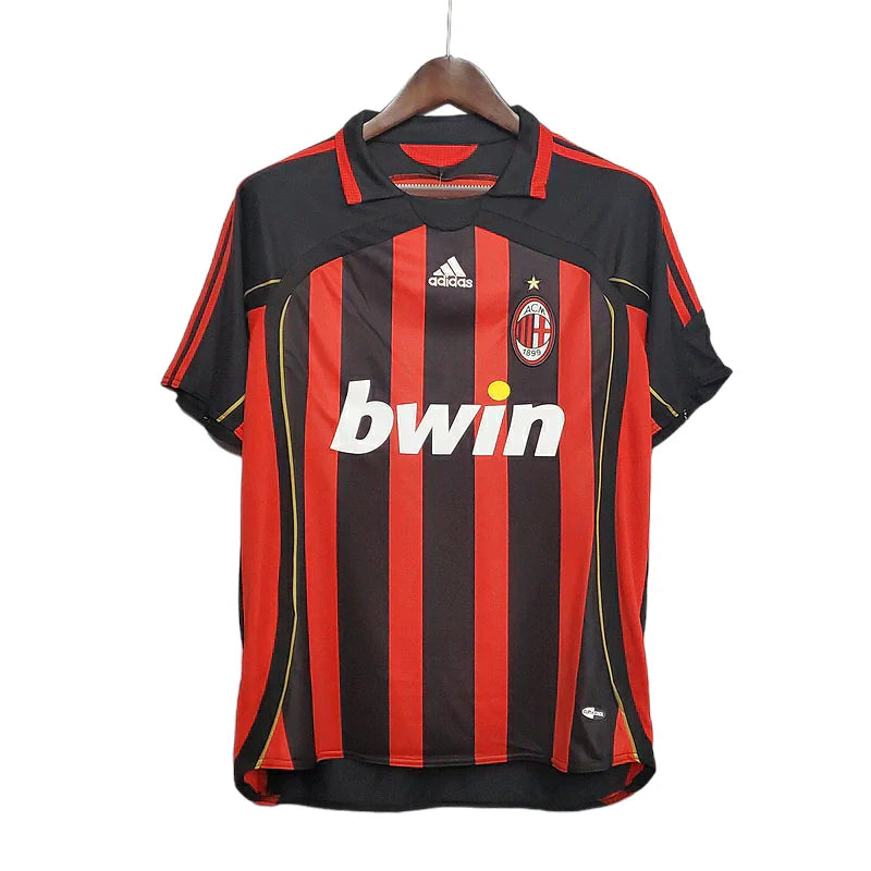Camisa Retrô Milan 2006/2007 - Masculina - Vermelha e preta