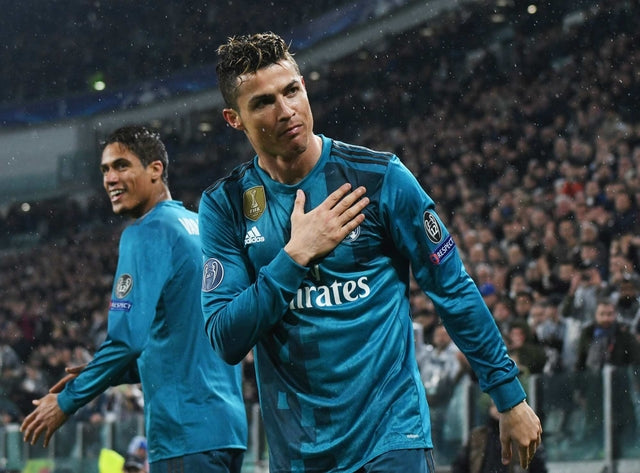 Camisa Retrô Real Madrid 2017/18 Third - Torcedor masculina