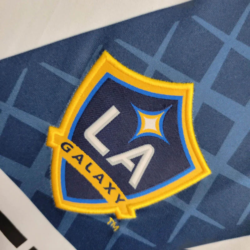 Camisa Retrô La Galaxy II 2012 - Masculina - Branca com detalhes em azul com todos os patrocínios