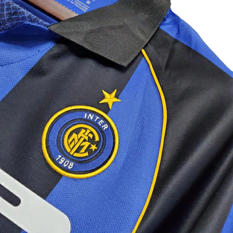 Camisa Retrô Inter de Milão I 2001/2002 - Masculina - Azul e preta