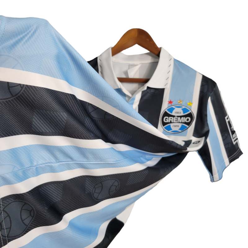 1997/1998 - Masculina Penalty - Azul e preta com patrocínio Ironcryl