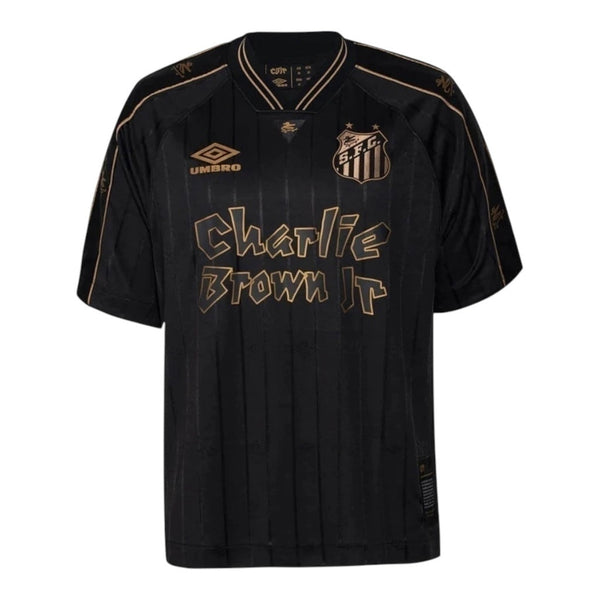 Camisa Santos Charlie Brown Jr 2024/25 -UMBRO Preto e dourado - Torcedor Masculina