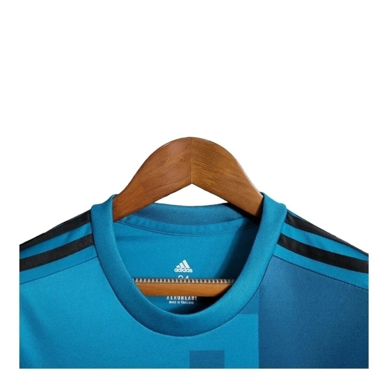 Kit Infantil Retrô Real Madrid 17/18 - Azul