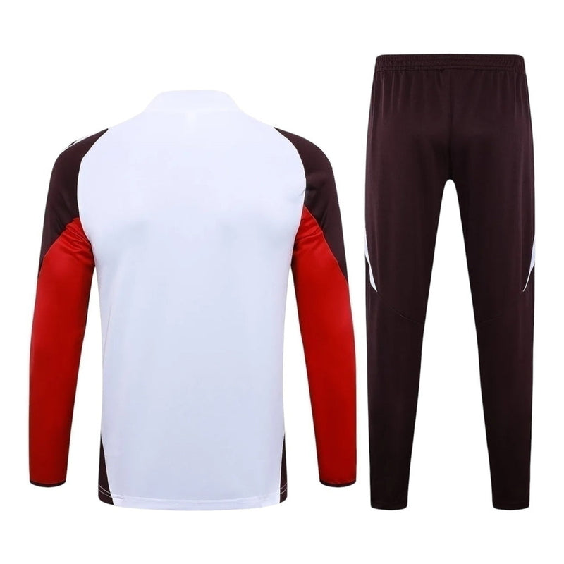 Conjunto Bayern de Munique 24/25 - Masculino - Branco e vinho com detalhes em vermelho